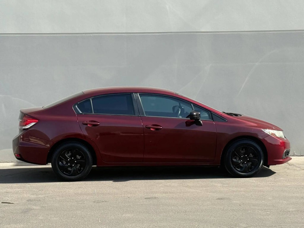 2015 Honda Civic Image 4