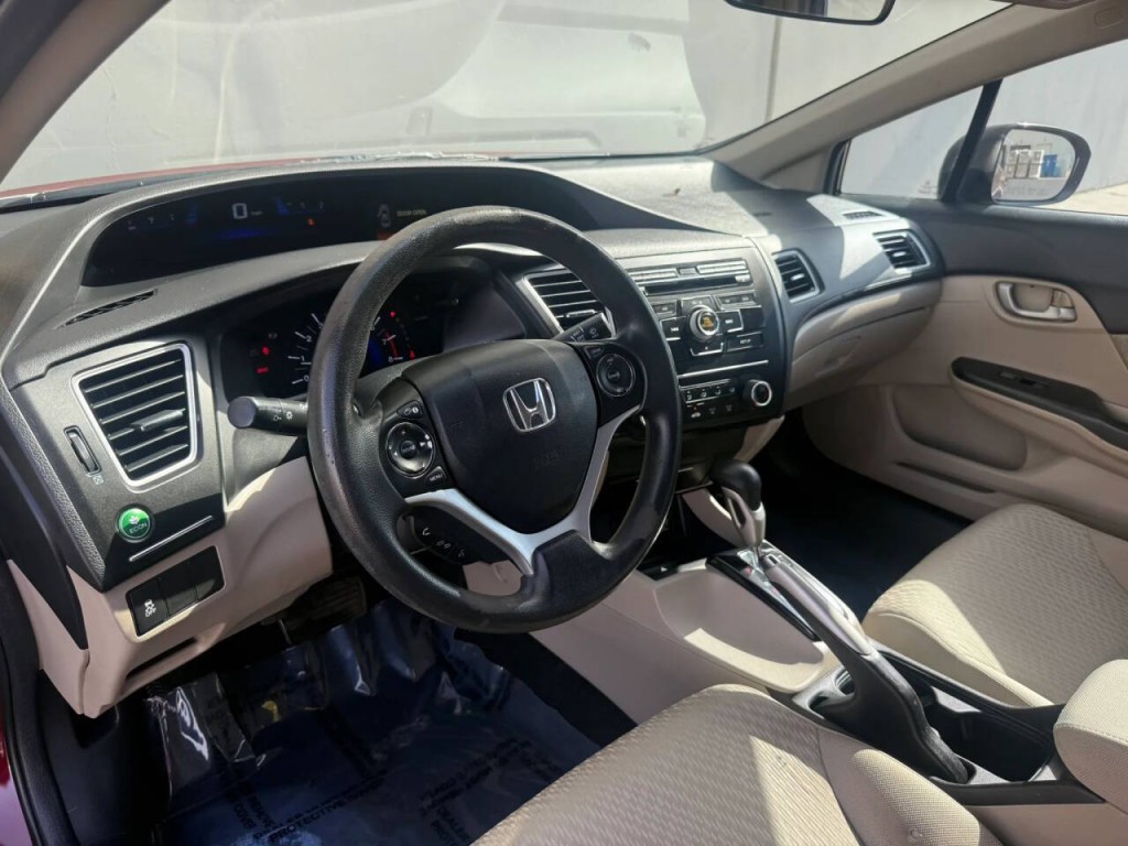 2015 Honda Civic Image 11