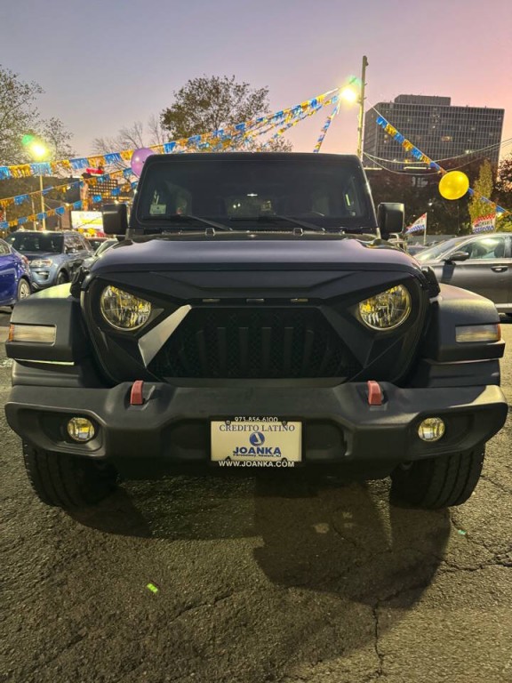 2018 Jeep Wrangler Unlimited Image 2