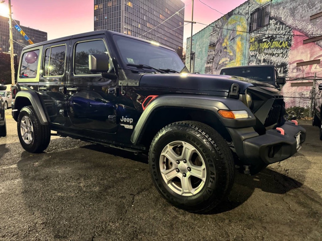 2018 Jeep Wrangler Unlimited Image 3