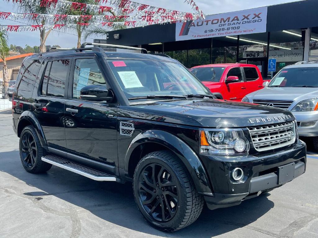 2016 Land Rover LR4 Image 1