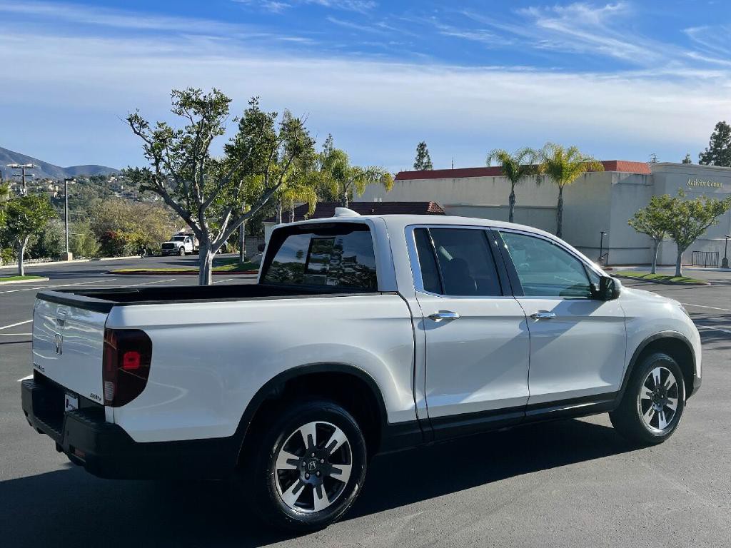2018 Honda Ridgeline Image 6