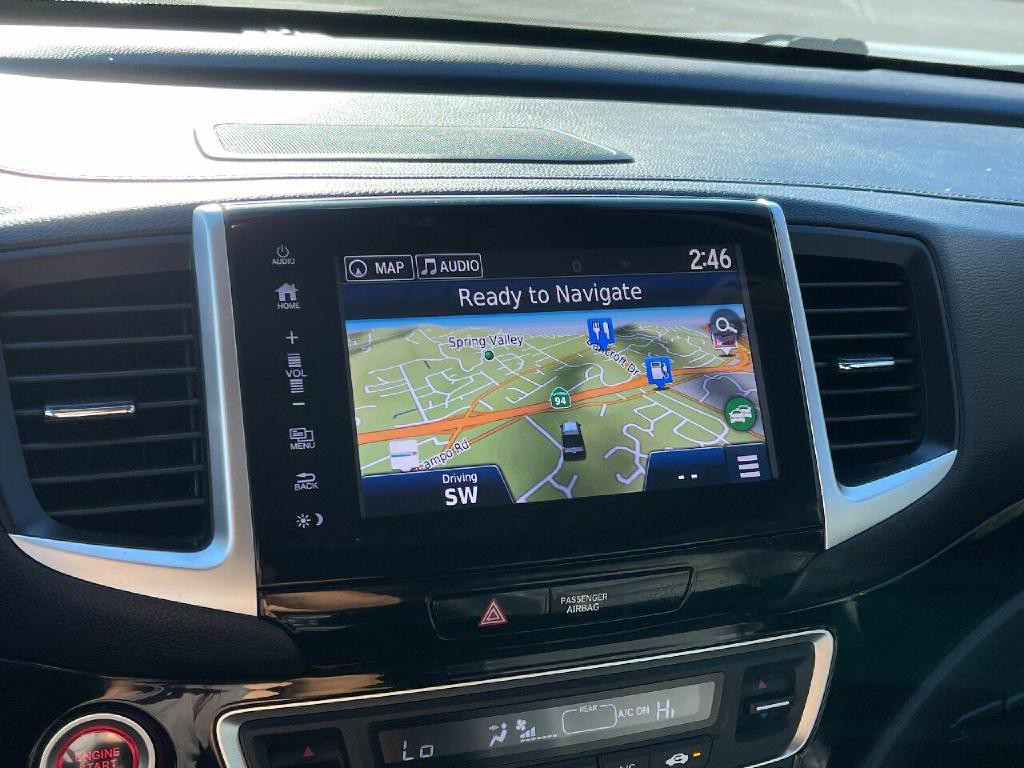 2018 Honda Ridgeline Image 17