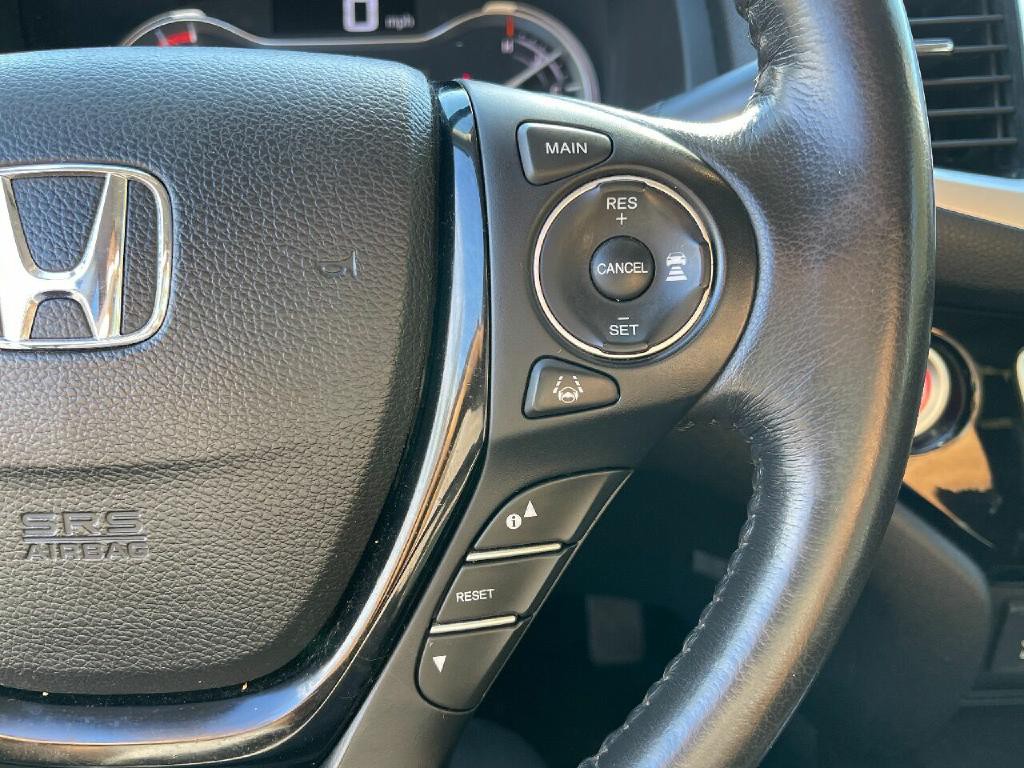 2018 Honda Ridgeline Image 18