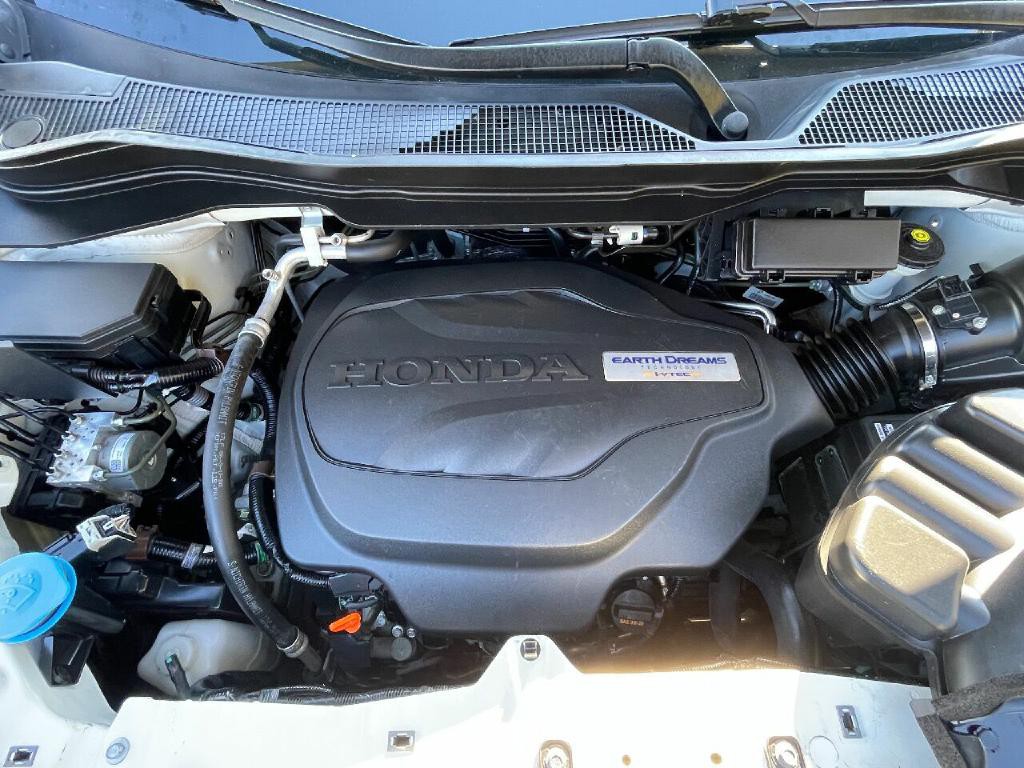 2018 Honda Ridgeline Image 22