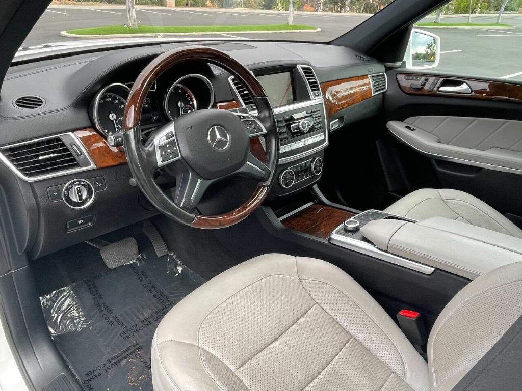 2014 Mercedes-Benz GL-Class Image 10