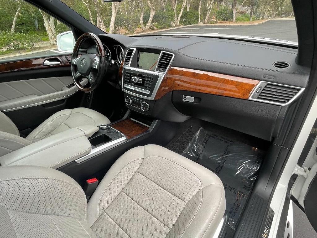 2014 Mercedes-Benz GL-Class Image 13