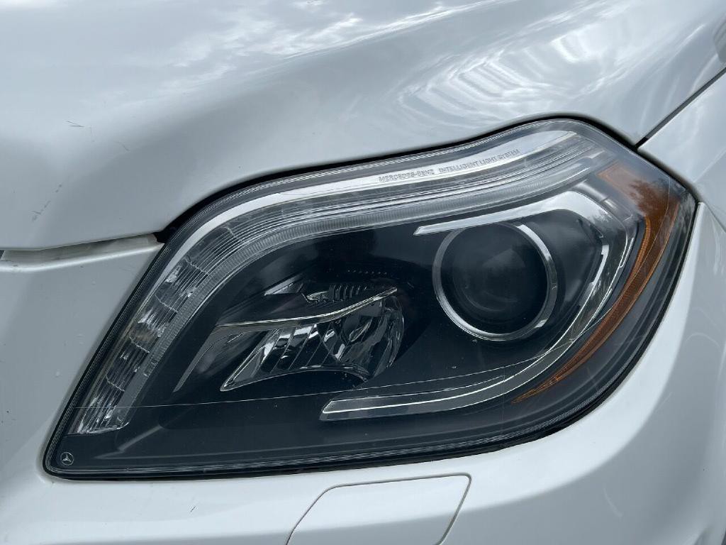 2014 Mercedes-Benz GL-Class Image 25