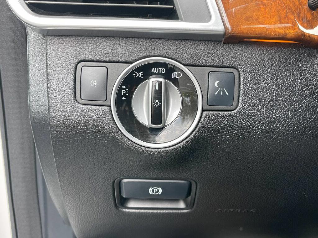 2014 Mercedes-Benz GL-Class Image 30