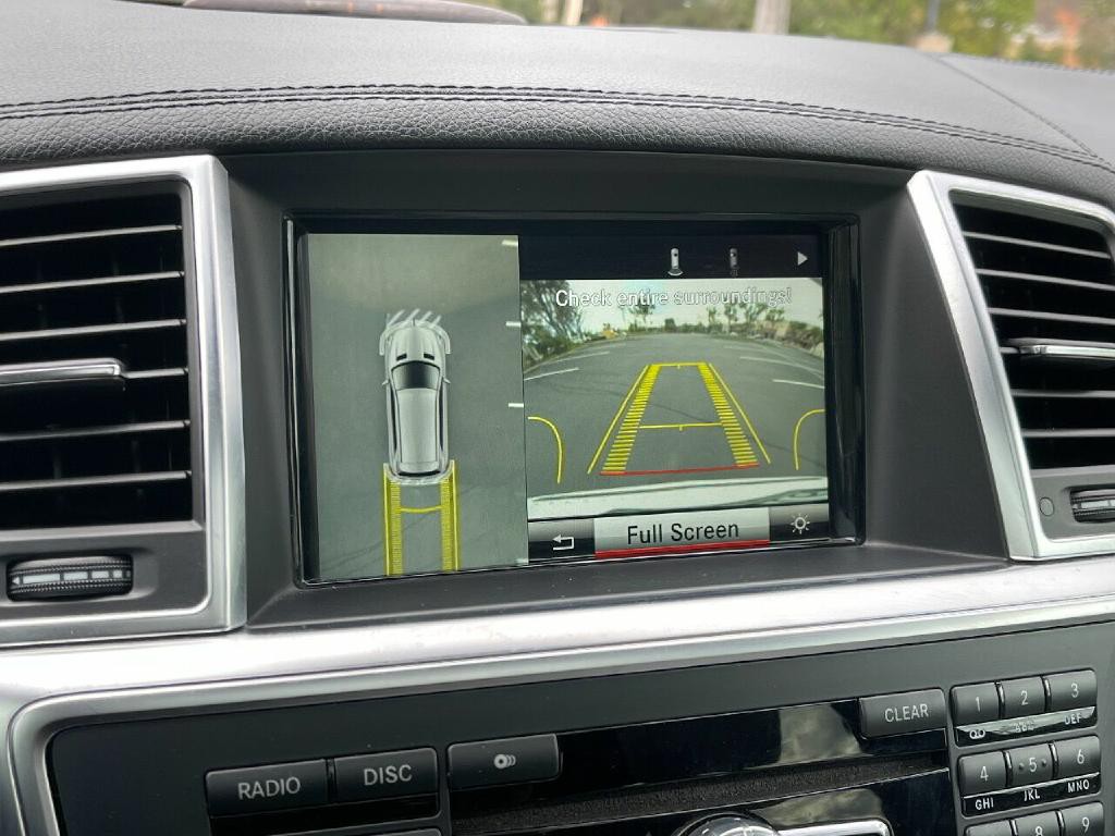 2014 Mercedes-Benz GL-Class Image 34