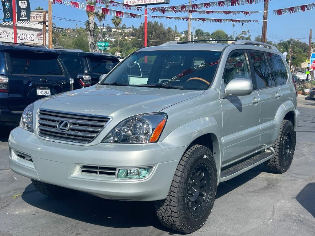 2003 Lexus GX 470 Image 2