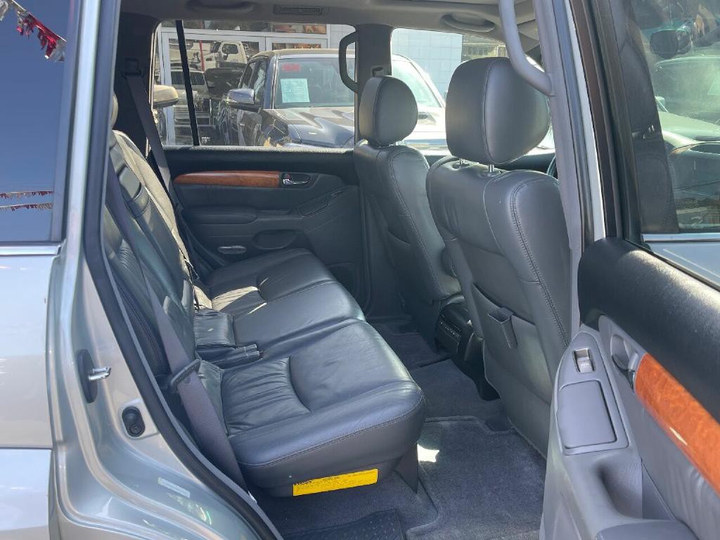 2003 Lexus GX 470 Image 7