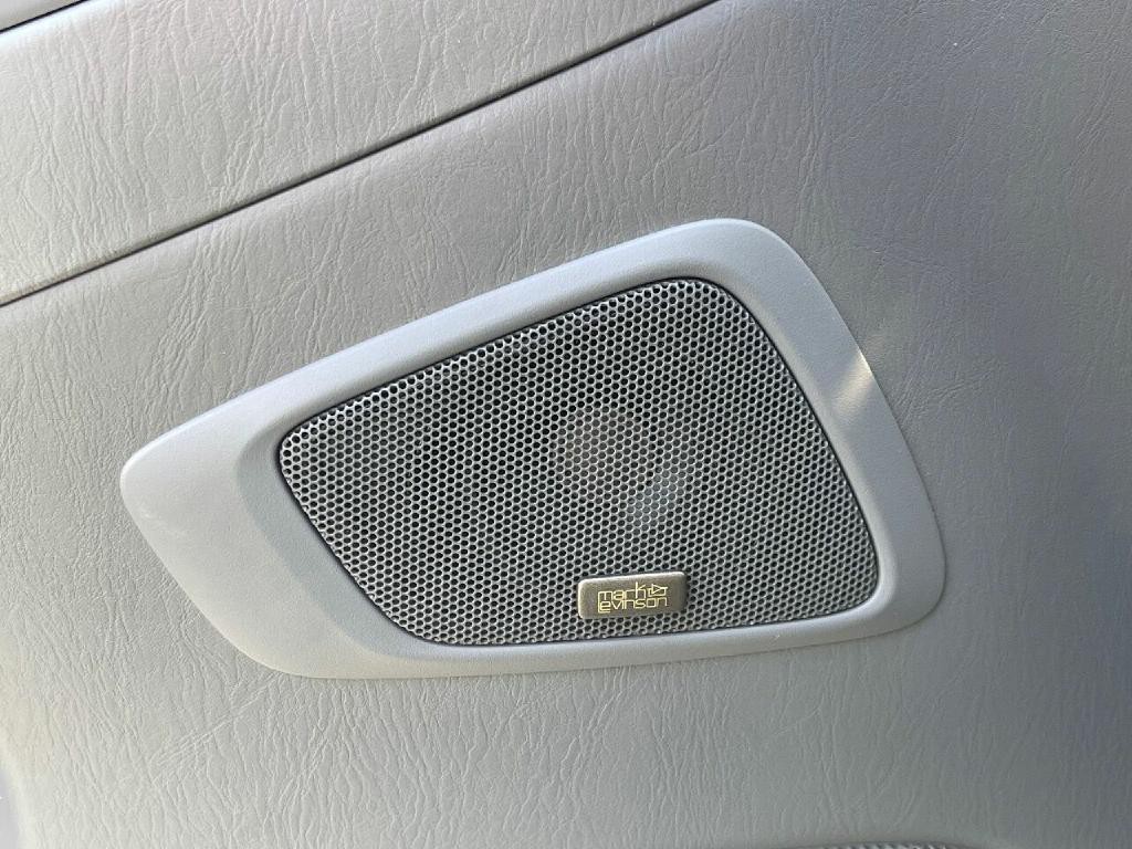 2003 Lexus GX 470 Image 18