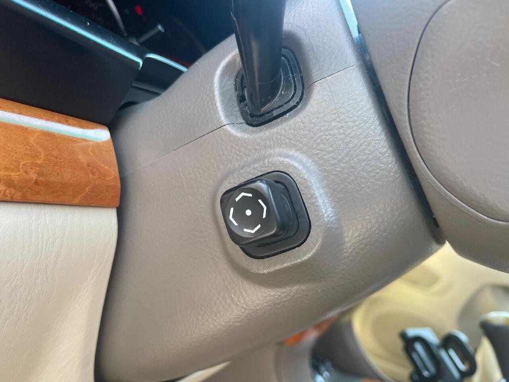 2003 Lexus GX 470 Image 24