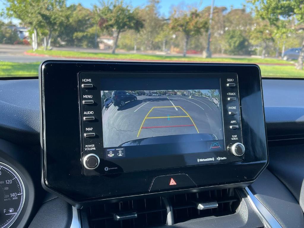 2021 Toyota Venza Image 24