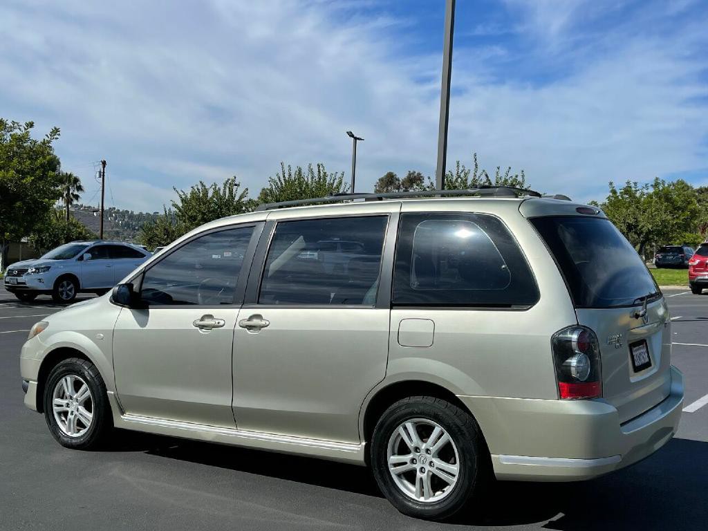 2005 Mazda MPV Image 7