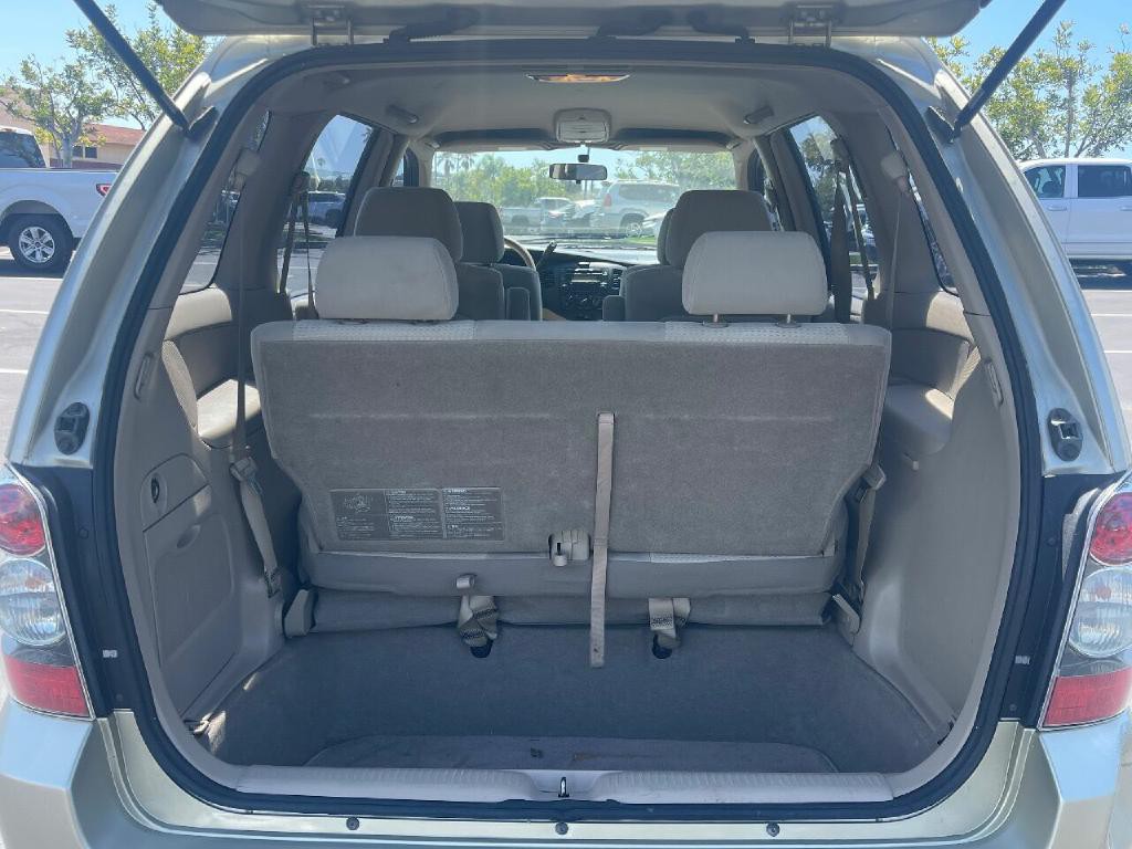 2005 Mazda MPV Image 18