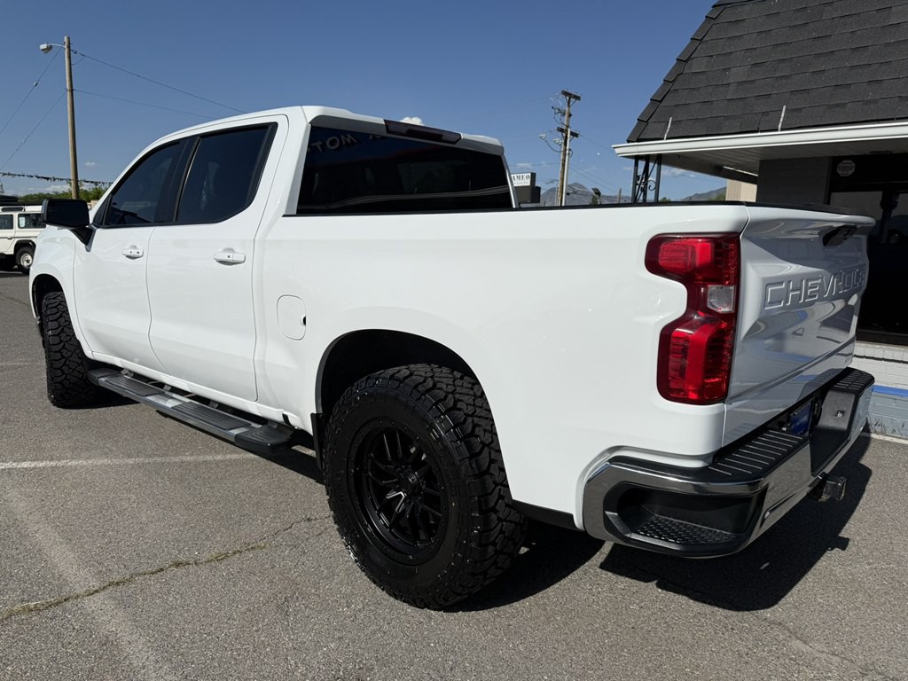 2019 Chevrolet Silverado 1500 Image 2