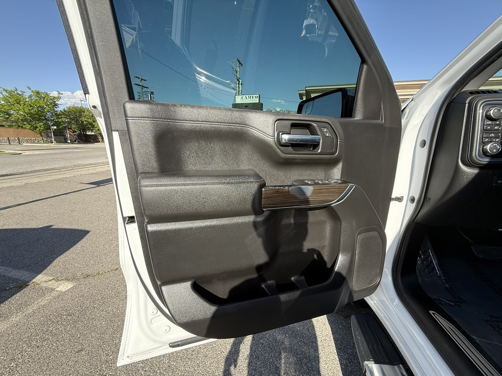 2019 Chevrolet Silverado 1500 Image 17