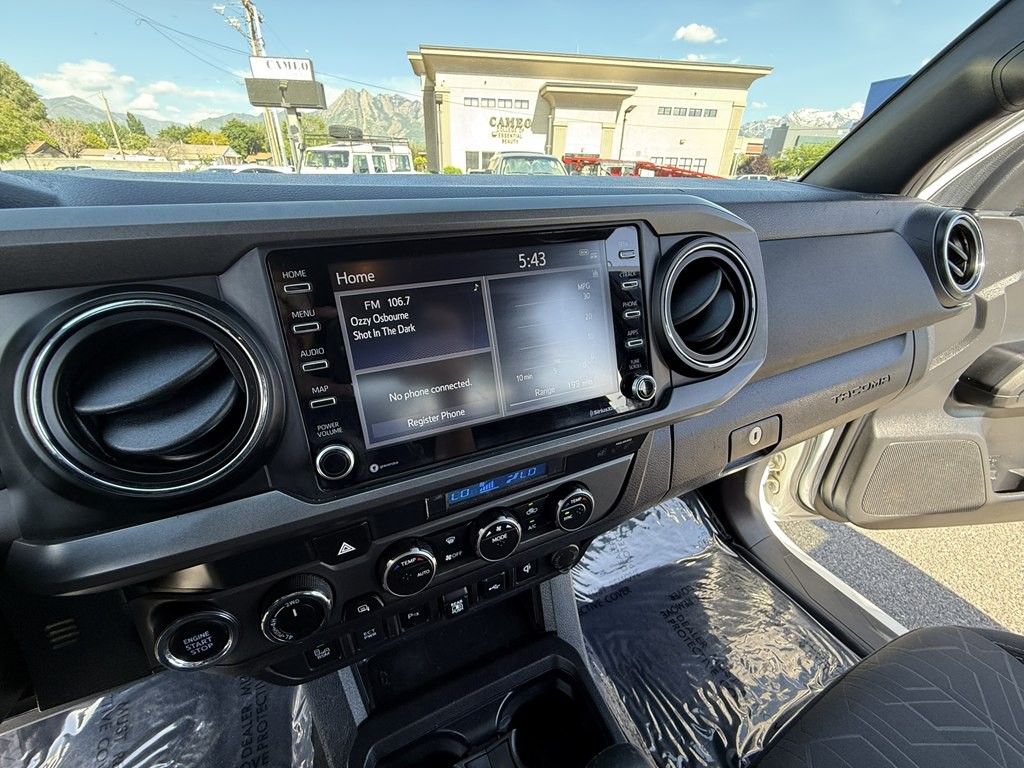 2022 Toyota Tacoma Image 11