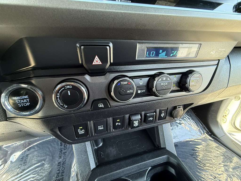 2022 Toyota Tacoma Image 14