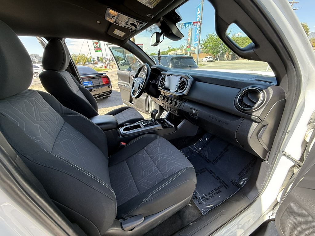 2022 Toyota Tacoma Image 22