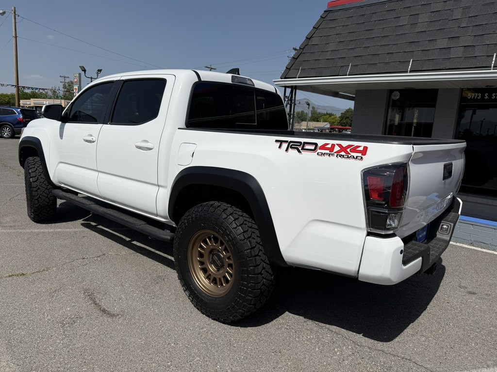 2022 Toyota Tacoma Image 3