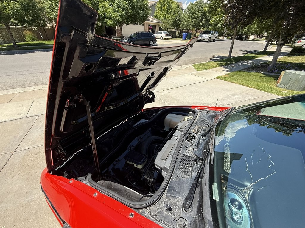 1988 Pontiac Fiero Image 14