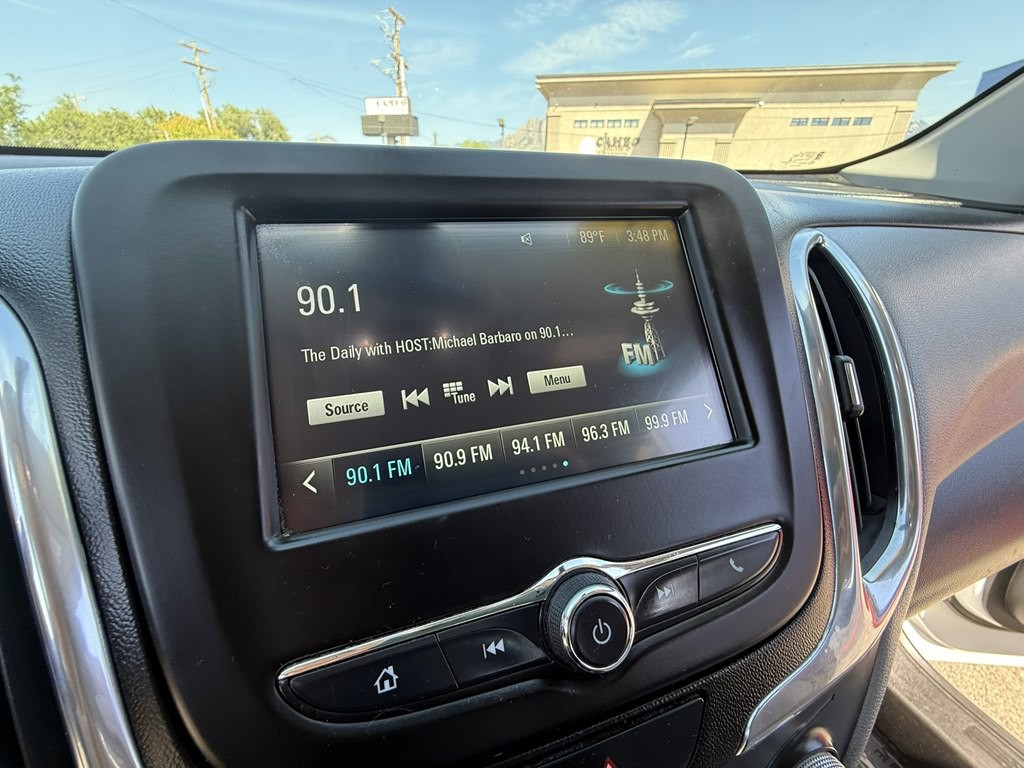 2018 Chevrolet Equinox Image 13
