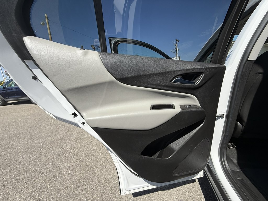 2018 Chevrolet Equinox Image 19