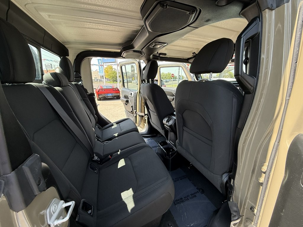 2020 Jeep Gladiator Image 19