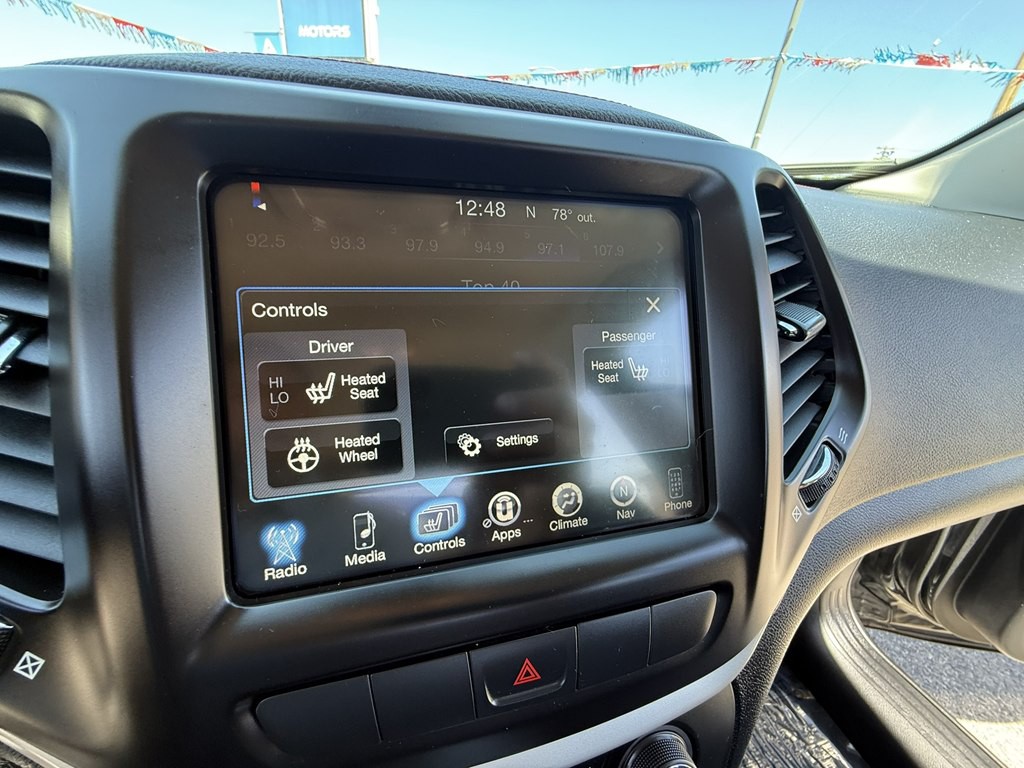 2014 Jeep Cherokee Image 12