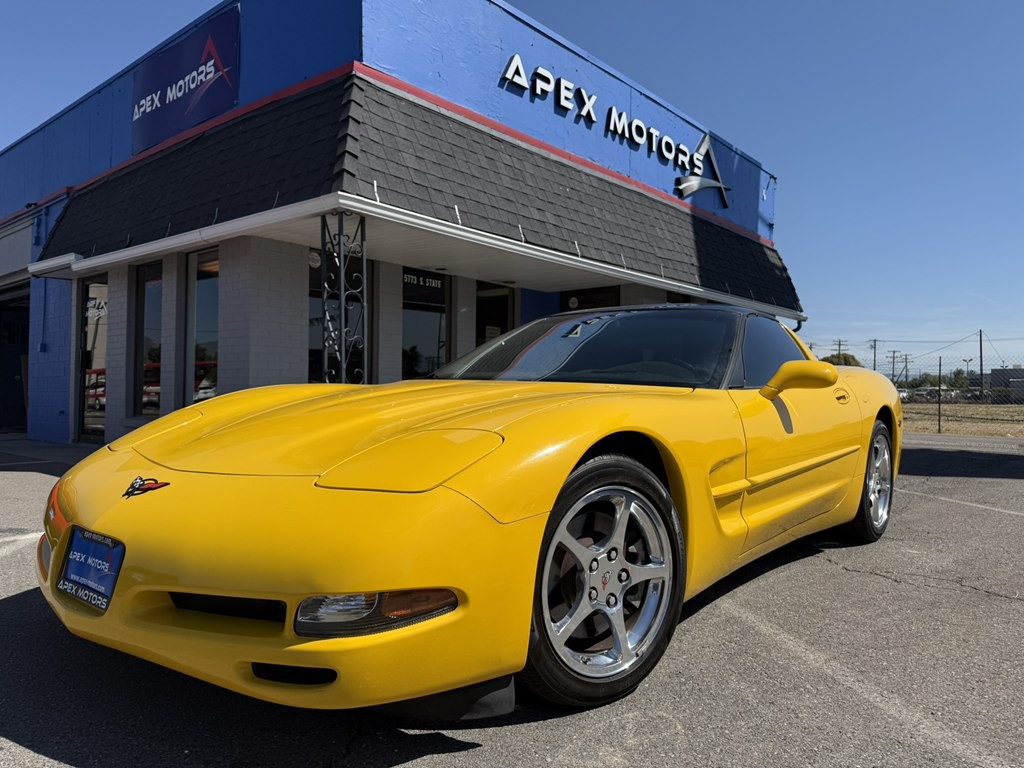 2001 Chevrolet Corvette Image 1
