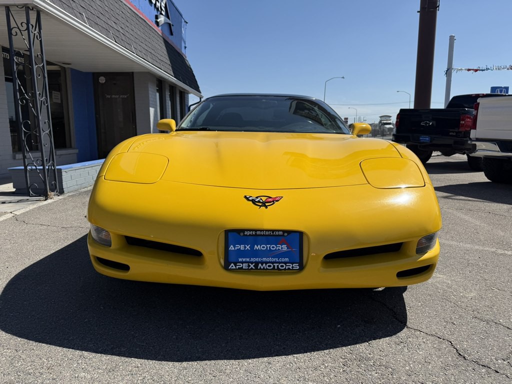 2001 Chevrolet Corvette Image 8