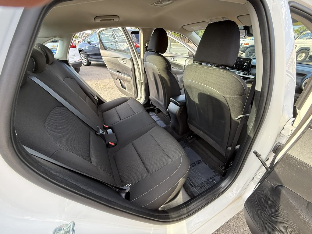 2021 Kia Forte Image 21