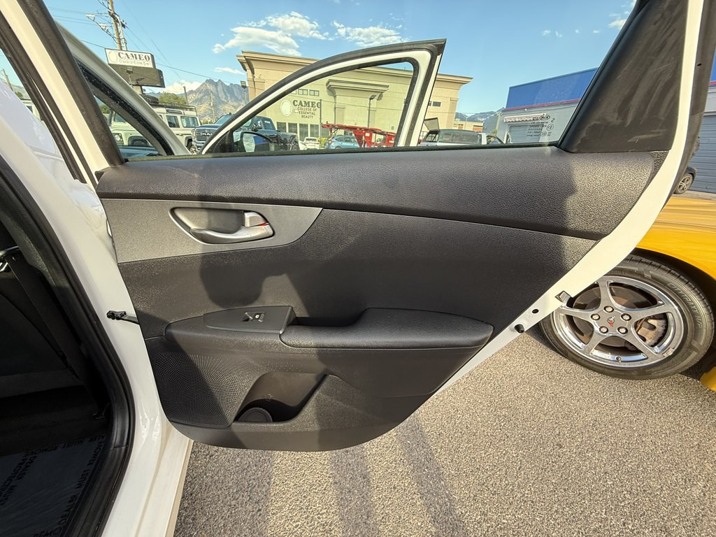 2021 Kia Forte Image 22