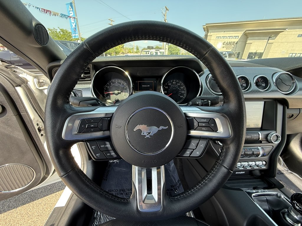 2017 Ford Mustang Image 9
