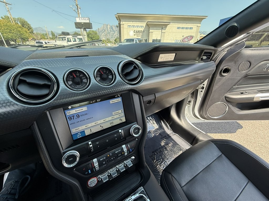 2017 Ford Mustang Image 10