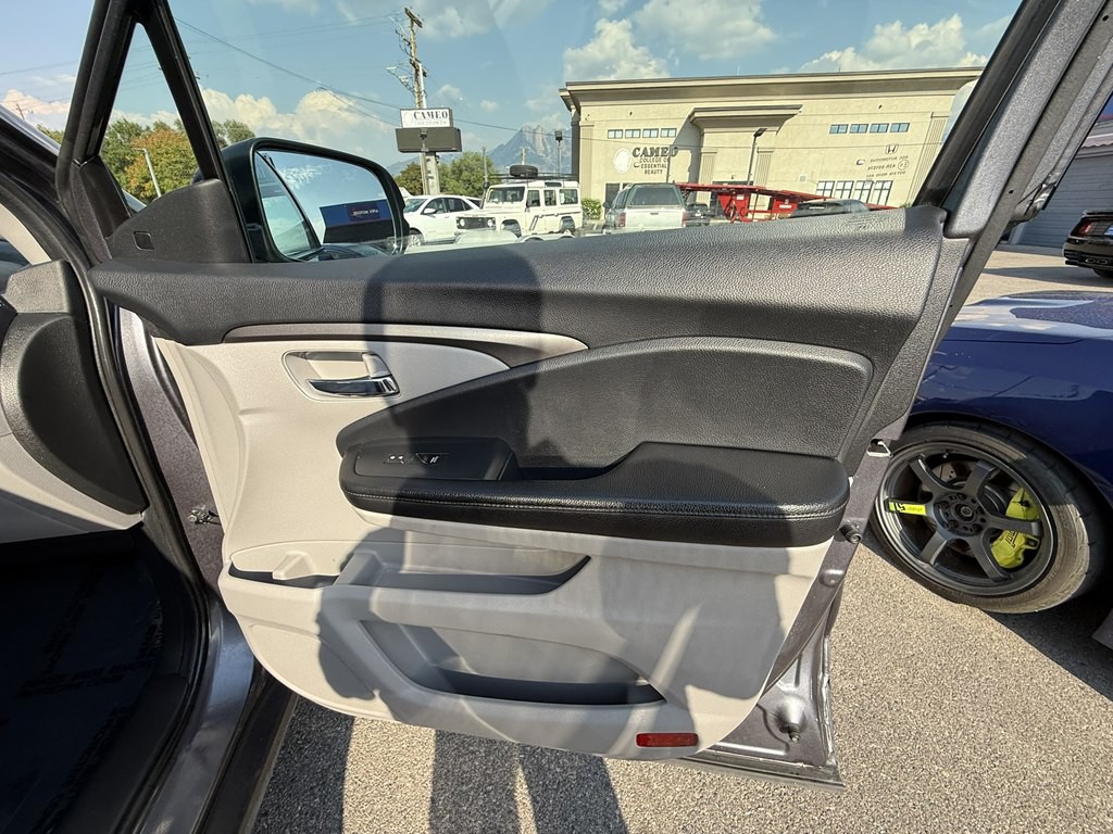 2020 Honda Pilot Image 27