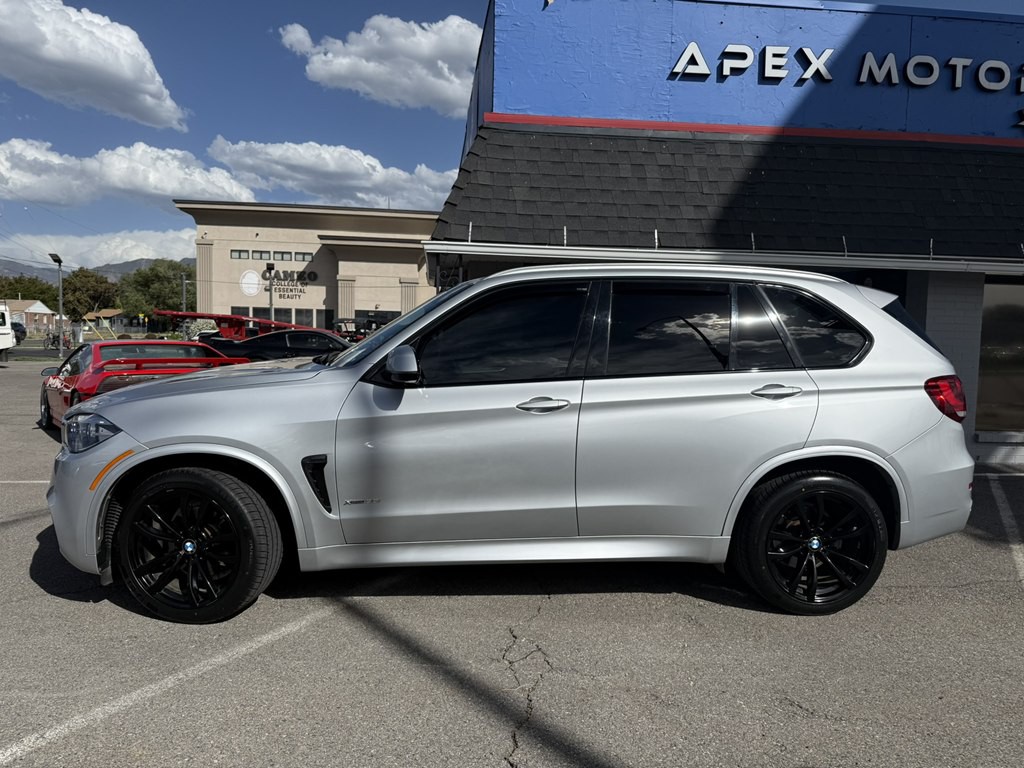 2018 BMW X5 Image 2