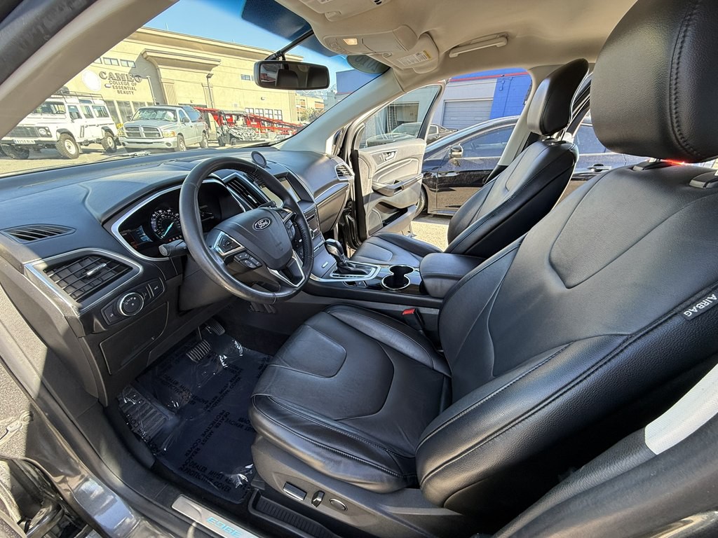2018 Ford Edge Image 9