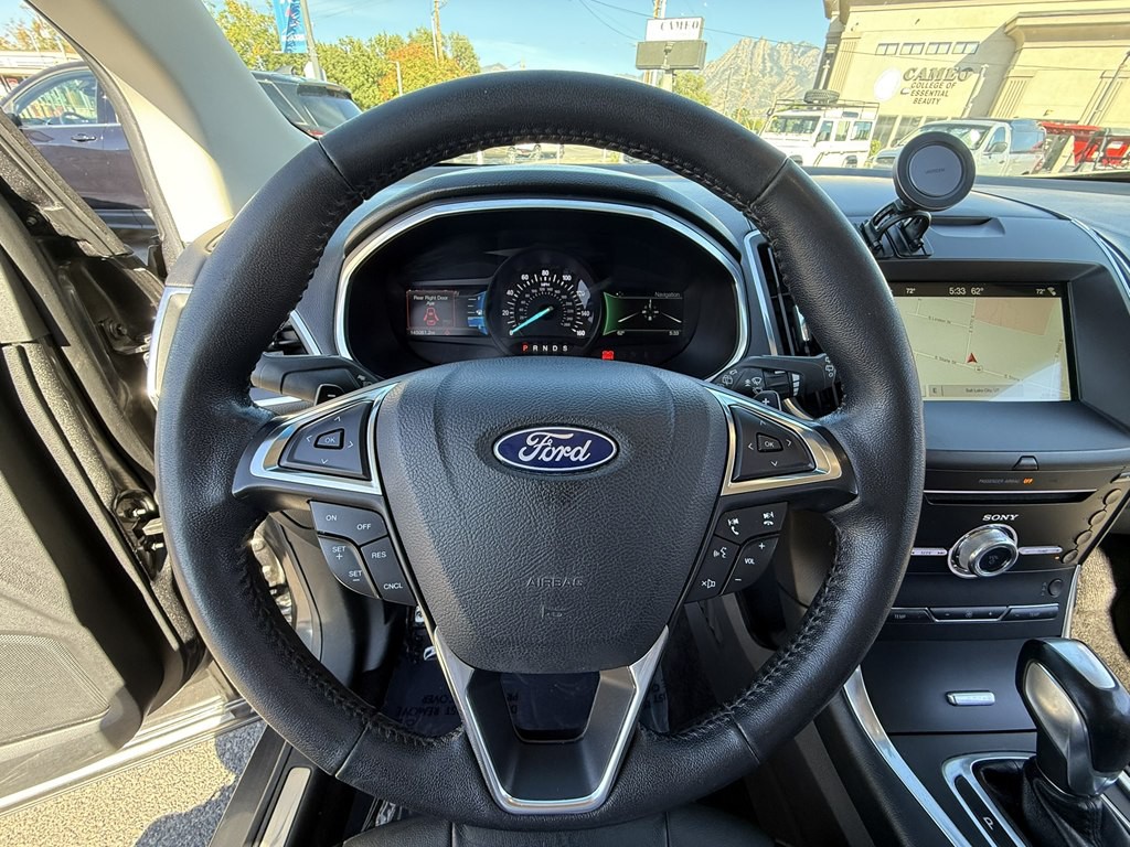 2018 Ford Edge Image 10