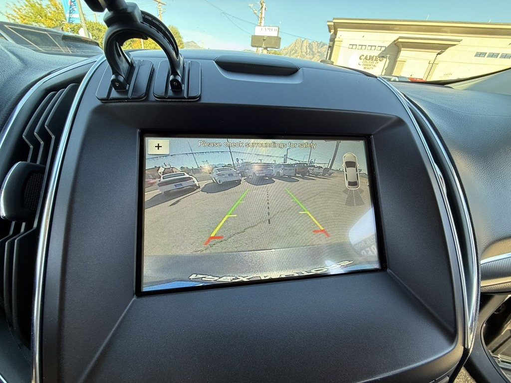 2018 Ford Edge Image 13