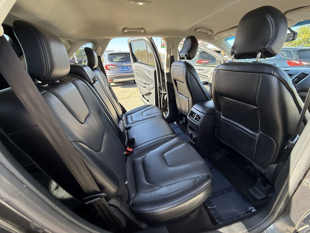 2018 Ford Edge Image 22