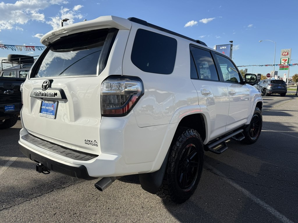 2019 Toyota 4Runner Image 5