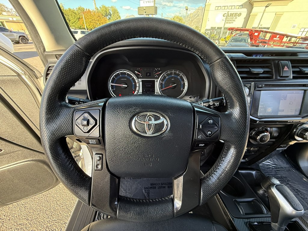 2019 Toyota 4Runner Image 10