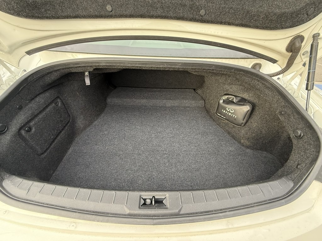 2018 INFINITI Q60 Image 18