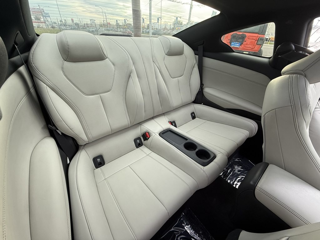 2018 INFINITI Q60 Image 19