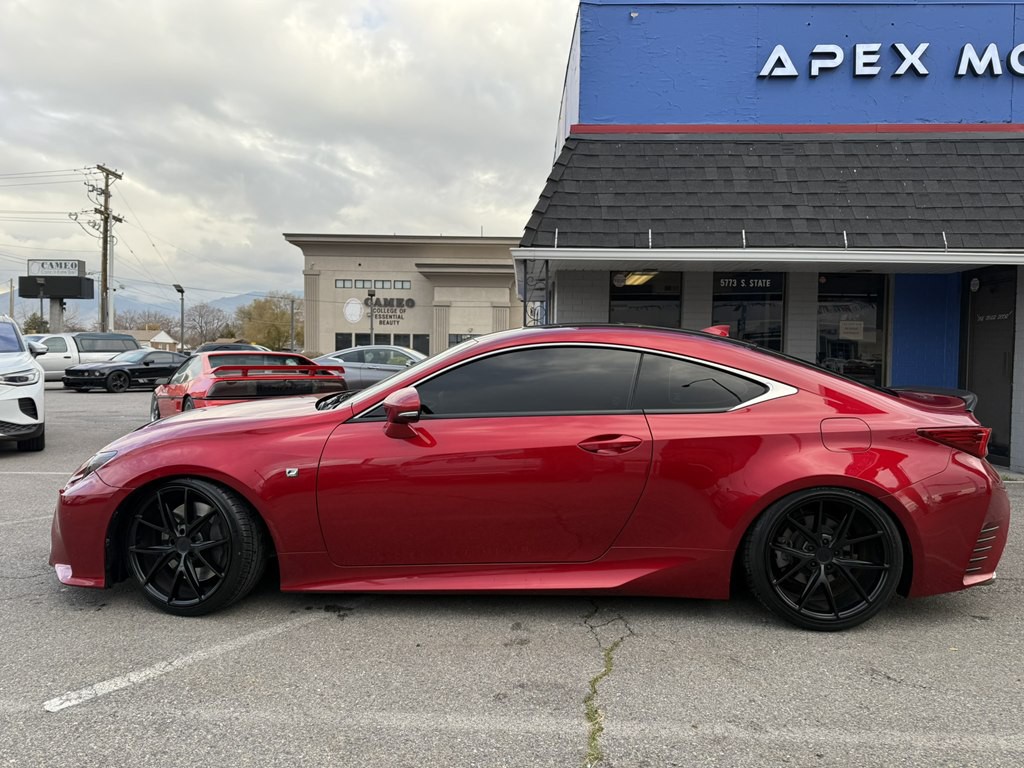 2016 Lexus RC Image 2