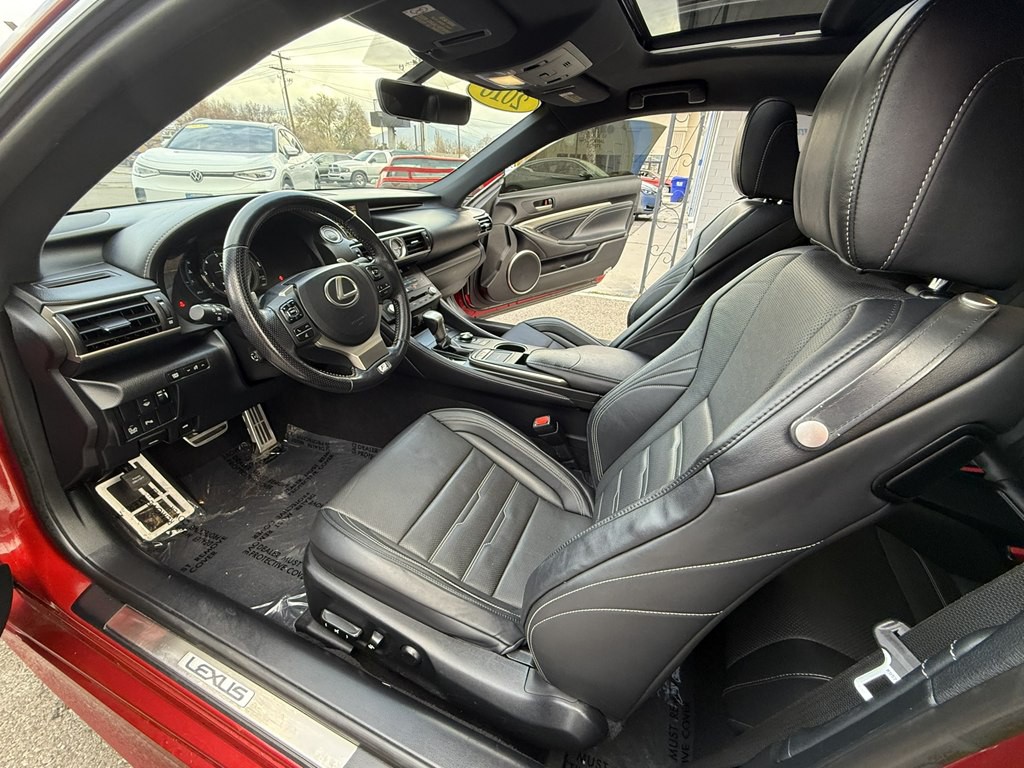 2016 Lexus RC Image 9